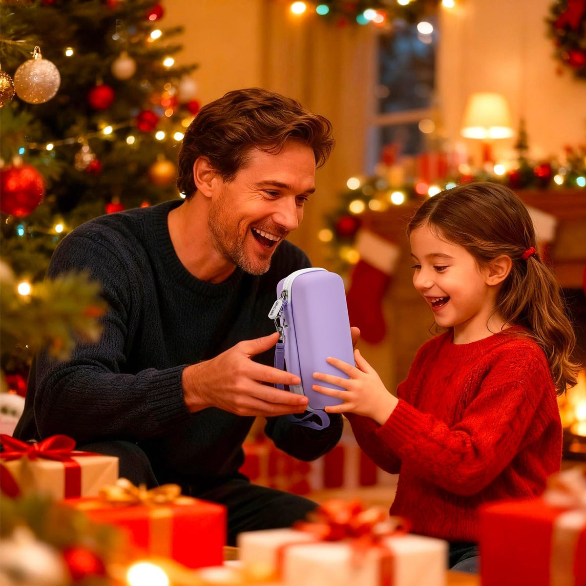 Father and daughter holding the lavender 3D printing pen case during a holiday activity